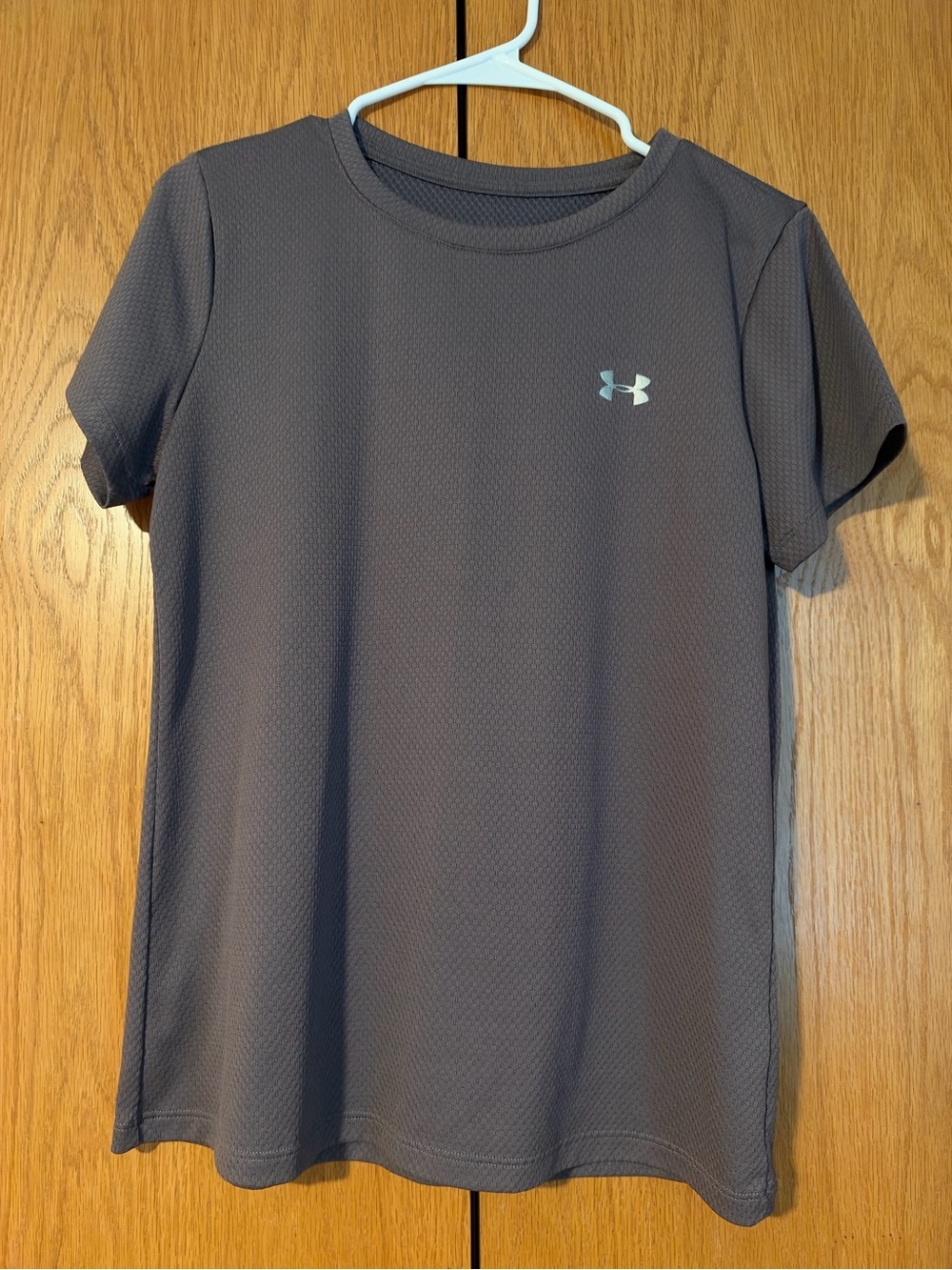 Under Armour Women's Short Sleeve Performance Tee - Charcoal